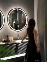 Furniture factory木土可人Diary:上海厨卫展｜唤醒浴室空间的东方之美

在这个快节奏的现代都市
渴望放松舒适的生活空间
特别是浴室空间
是我卸下一天疲惫
舒缓身心的私享地
舒缓的音乐，柔和的灯光
独享这份安静舒适…
.
在KBC上海厨卫展
富兰克给我带来惊喜
卫浴空间变成风景
中式美学的韵味渗透进每一个角落
从色彩到材质、线条到形态
每一处都承载着东方文化的独特魅力
东方意境，怀雅隐奢
梳洗打扮都【图2】