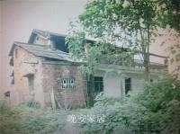 Furniture factory晚安家居past:1986年
曹泽云借房搭建300平米的工棚，与自己兄妹几人创建了晚安的前身长沙市郊区晚安席厂，开始创业梦想。

1989年
为了更好的发展，公司进行了首次搬迁，搬迁到了当时天马村的政治夜校里，总面积多平方米。这是一次成功的战略转移，曹泽云首次萌发了建立自己品牌的思想。

1992年
一则40吨重担克碾压床垫的广告让晚安一“压”成名。

1994年
晚安搬迁到天马山下4000平米【图0】