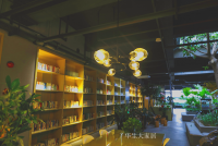 Furniture factory华生家居past:深圳华生大家居集团有限公司的发展历程

公司创立（2017年）
深圳华生大家居集团有限公司成立于2017年1月3日，由创始人吴为（或吴寒露，不同资料表述略有差异）联合中国家具行业三大巨头——红星美凯龙、居然之家、敏华控股共同投资设立。公司总部位于深圳市龙岗区平湖街道，生产基地主要设在惠州敏华工业园

品牌布局与市场拓展（2017-2020年）
华生大家居在成立初期即确立了“全球睡眠王国【图1】