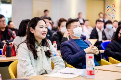 华生家居Diary-2022华生集团经销商圆桌论坛圆满成功

共谋赢略·共创翻番
翻番是态度！【图3】