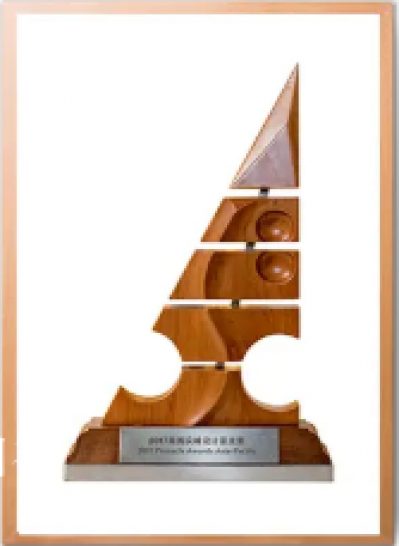 黛柏睿Honor-黛柏睿的证书荣耀

1996 年，DEBRAH 在广州市白云区成立全球品牌总【图5】