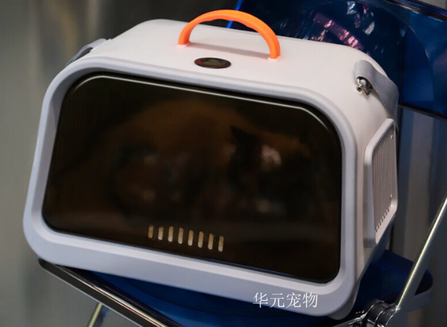 华元宠物Pet furnitureProduct《Compact Travel Pet Crate》【图3】