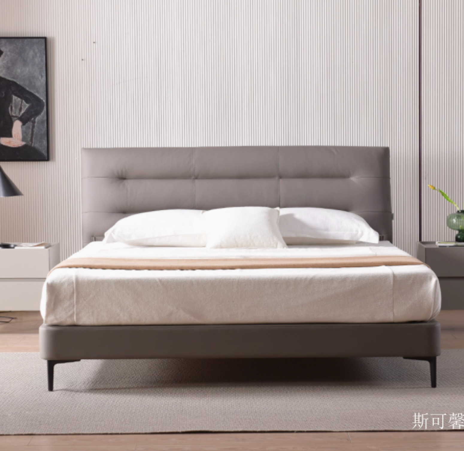 斯可馨 Home Furniture product 《New Premium Cowhide Queen Bed​》