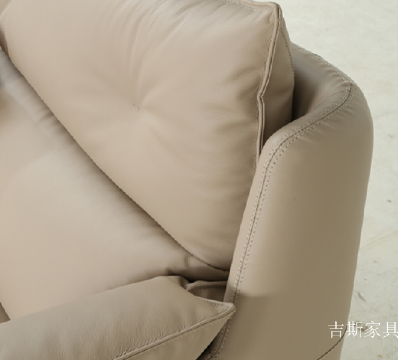 吉斯家具 Home Furniture Product 《Cynthia genuine leather sofa》【图3】
