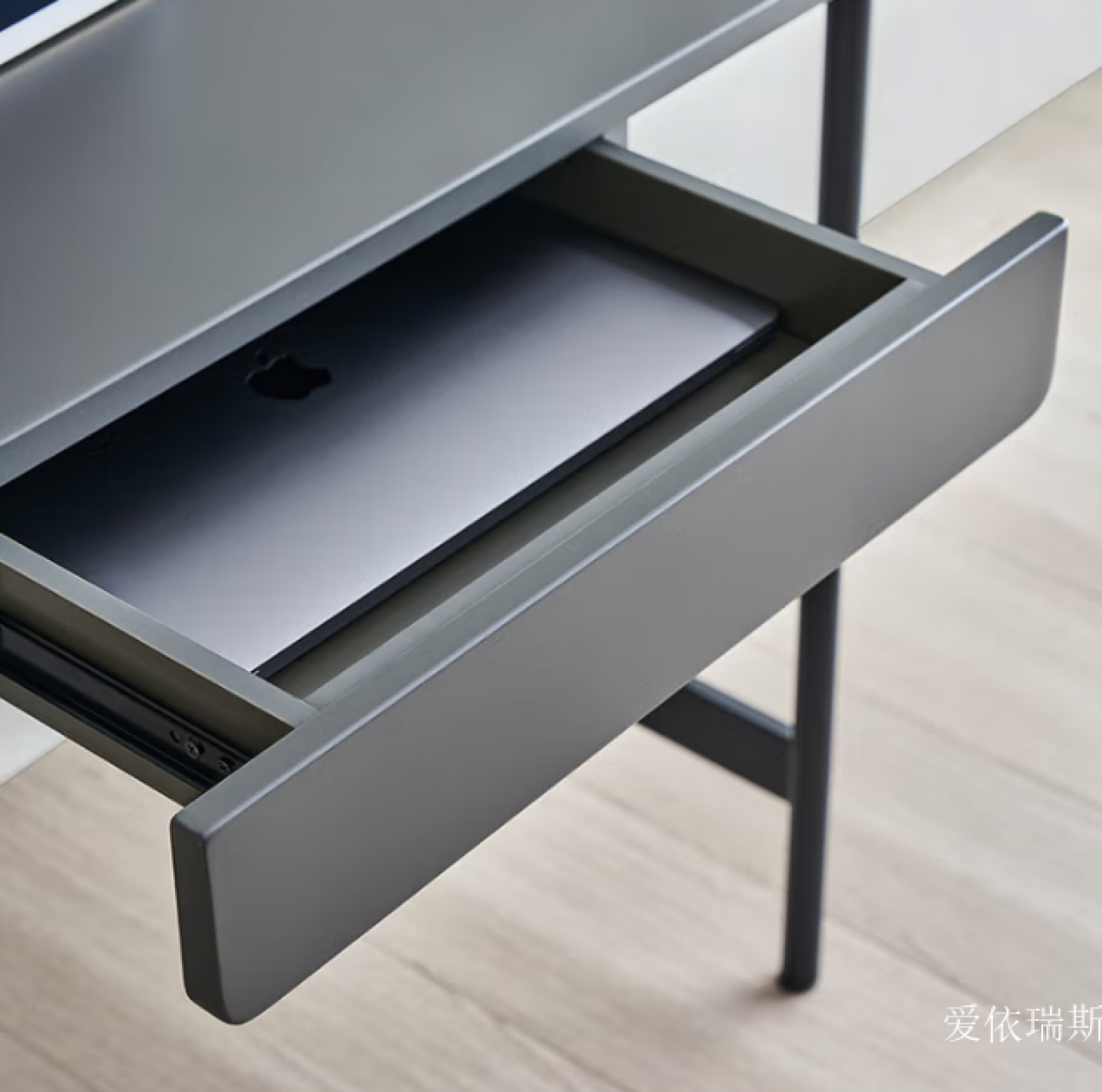 爱依瑞斯 Home Furniture Product 《Italian Style Desk》【图1】