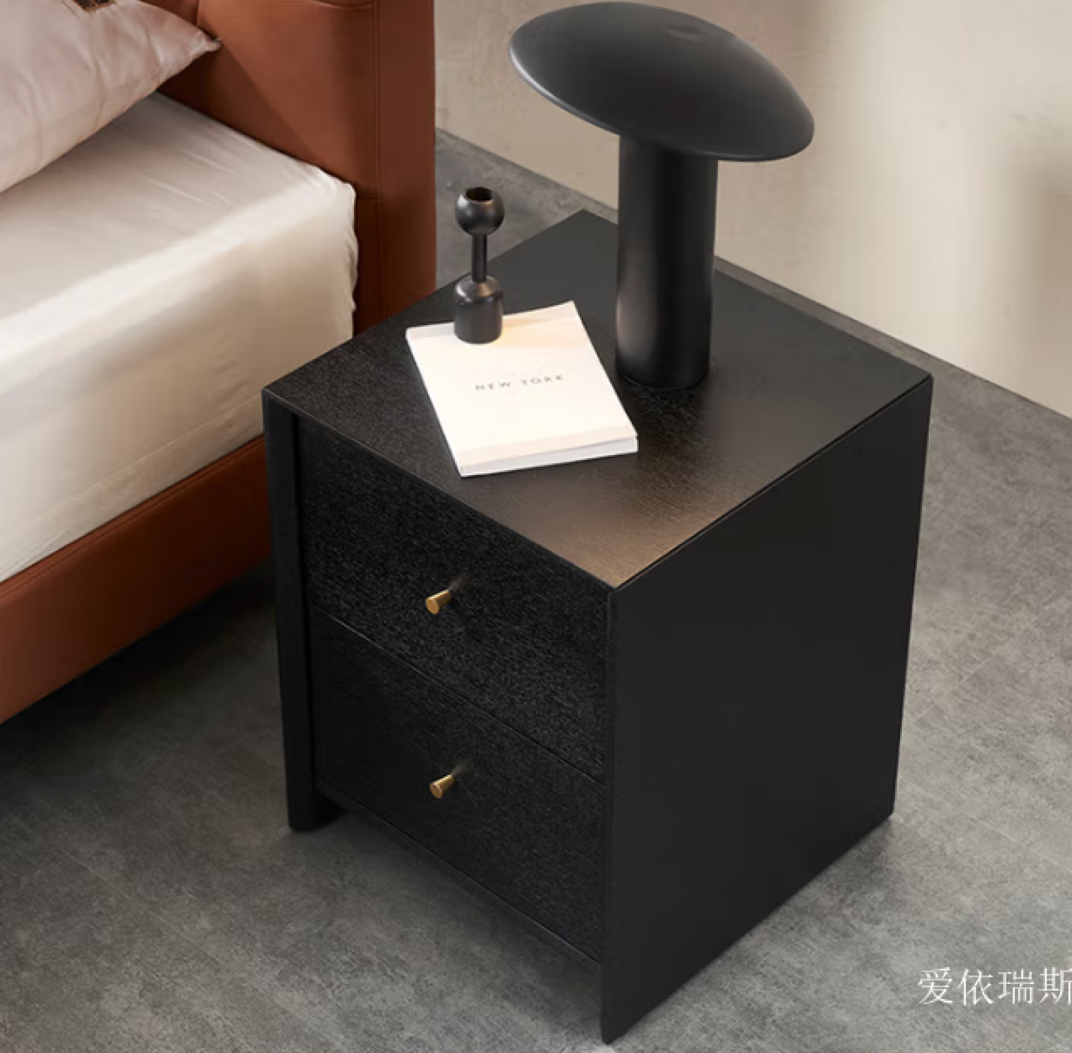 爱依瑞斯 Home Furniture Product 《Modern Minimalist Nightstand》【图1】