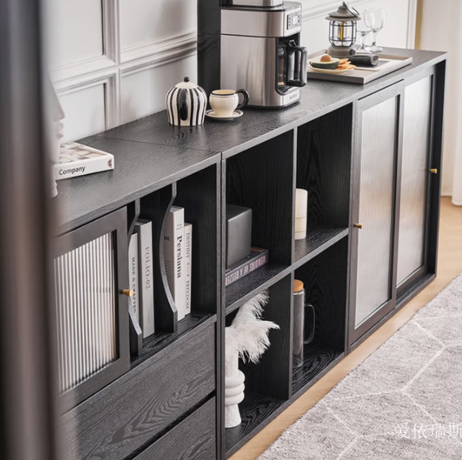 爱依瑞斯 Home Furniture Product 《Italian-Style Living Room Storage Cabinet》【图3】