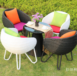 舒纳和Outdoor furnitureproduct《High-End Villa Outdoor Rattan Wicker Table&Chairs》议价