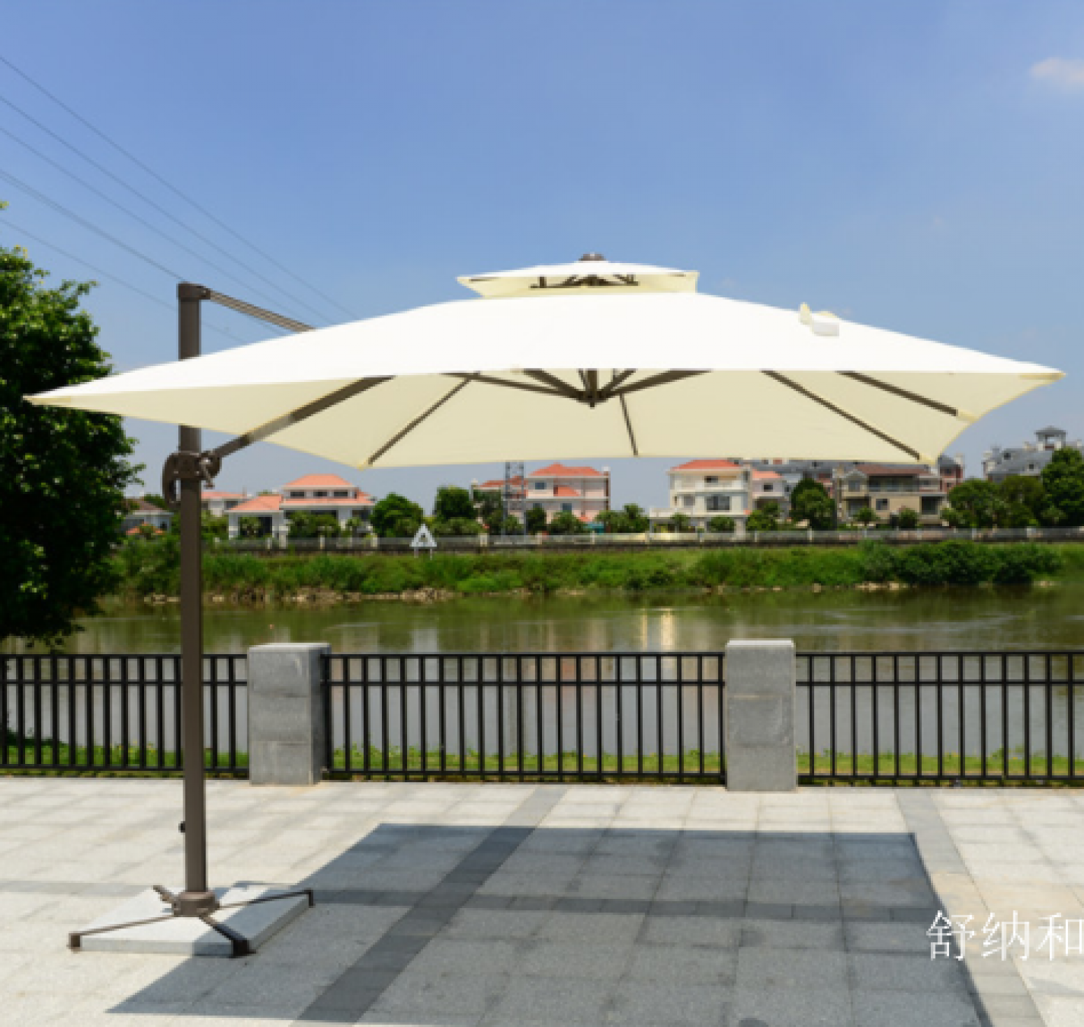 舒纳和Outdoor furnitureProduct《Water Park Outdoor Sunshade Umbrella》【图2】