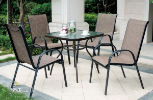 金佳户外Outdoor furnitureproduct《Sleek Outdoor Mesh Table and Chairs》议价