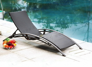 金佳户外Outdoor furnitureproduct《Outdoor Sleek Woven Rattan Lounge Chair》议价