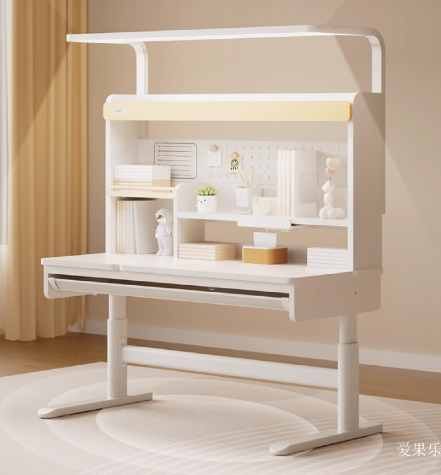 爱果乐 Children's furniture product 《Solid Wood Kids' Desk》