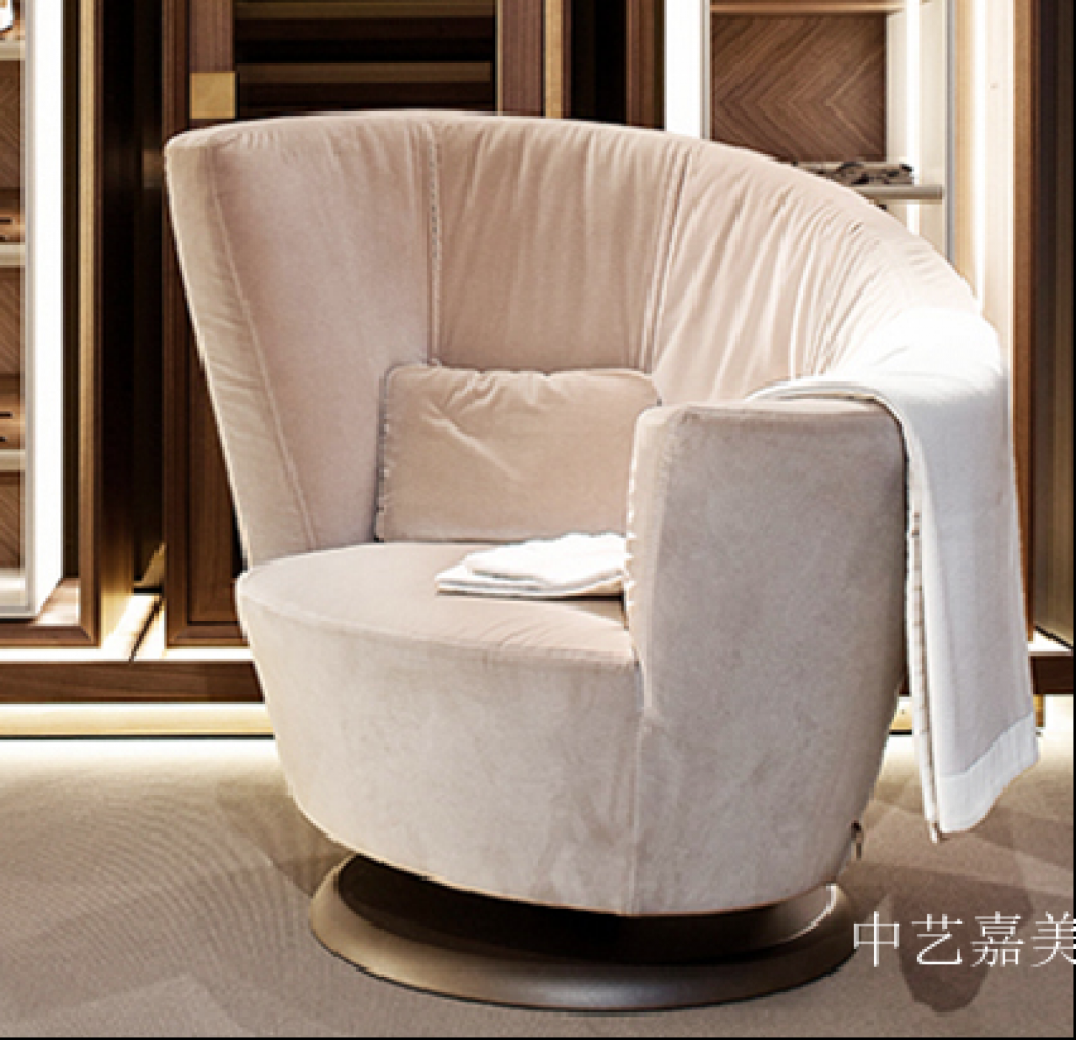 中艺嘉美Home FurnitureProduct《Irregular Upholstered Sofa》【图0】