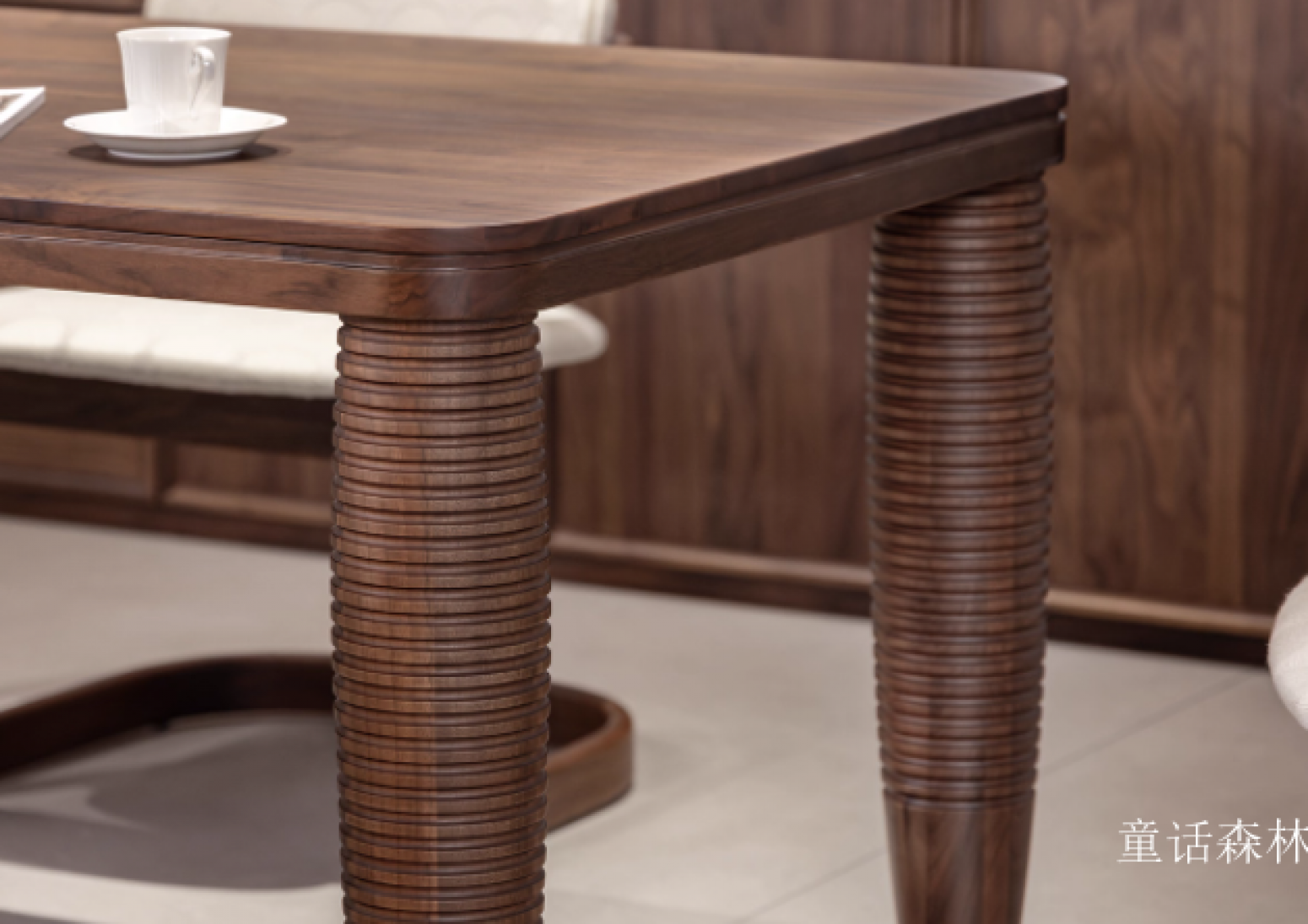 童话森林 Home Furniture Product 《Black walnut wood dining table》【图1】