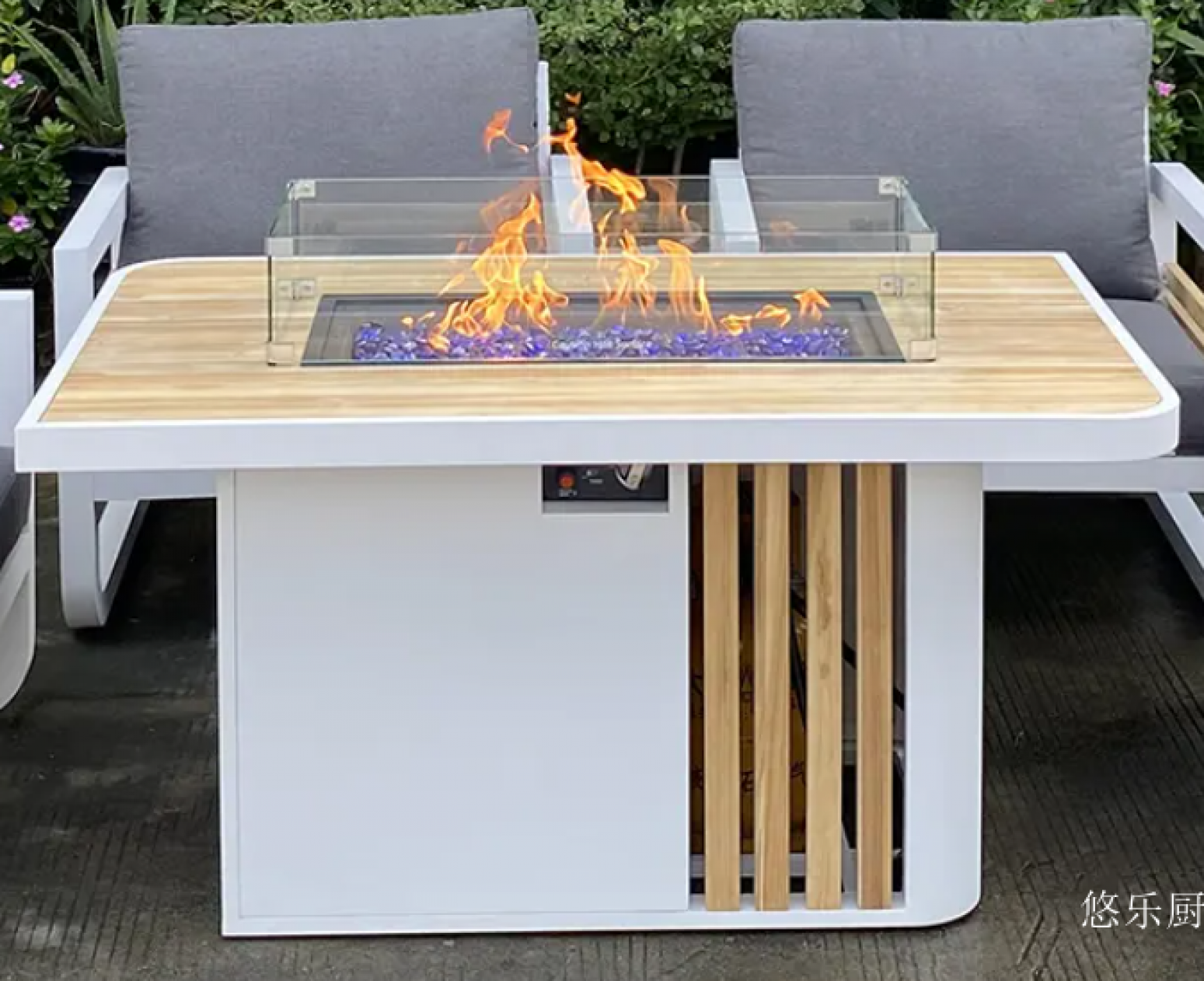 悠乐厨 Outdoor furniture Product 《Terrace teak dining table and chairs》【图1】