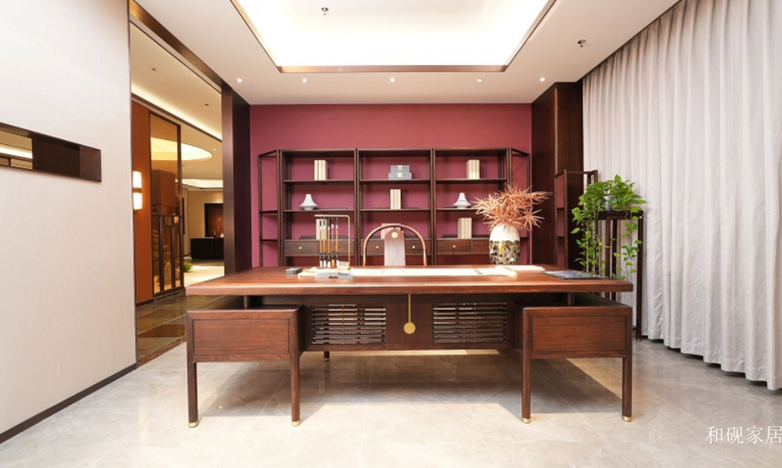 和砚家居 Office furniture Product 《A large solid wood executive table for viewing the moon》【图1】