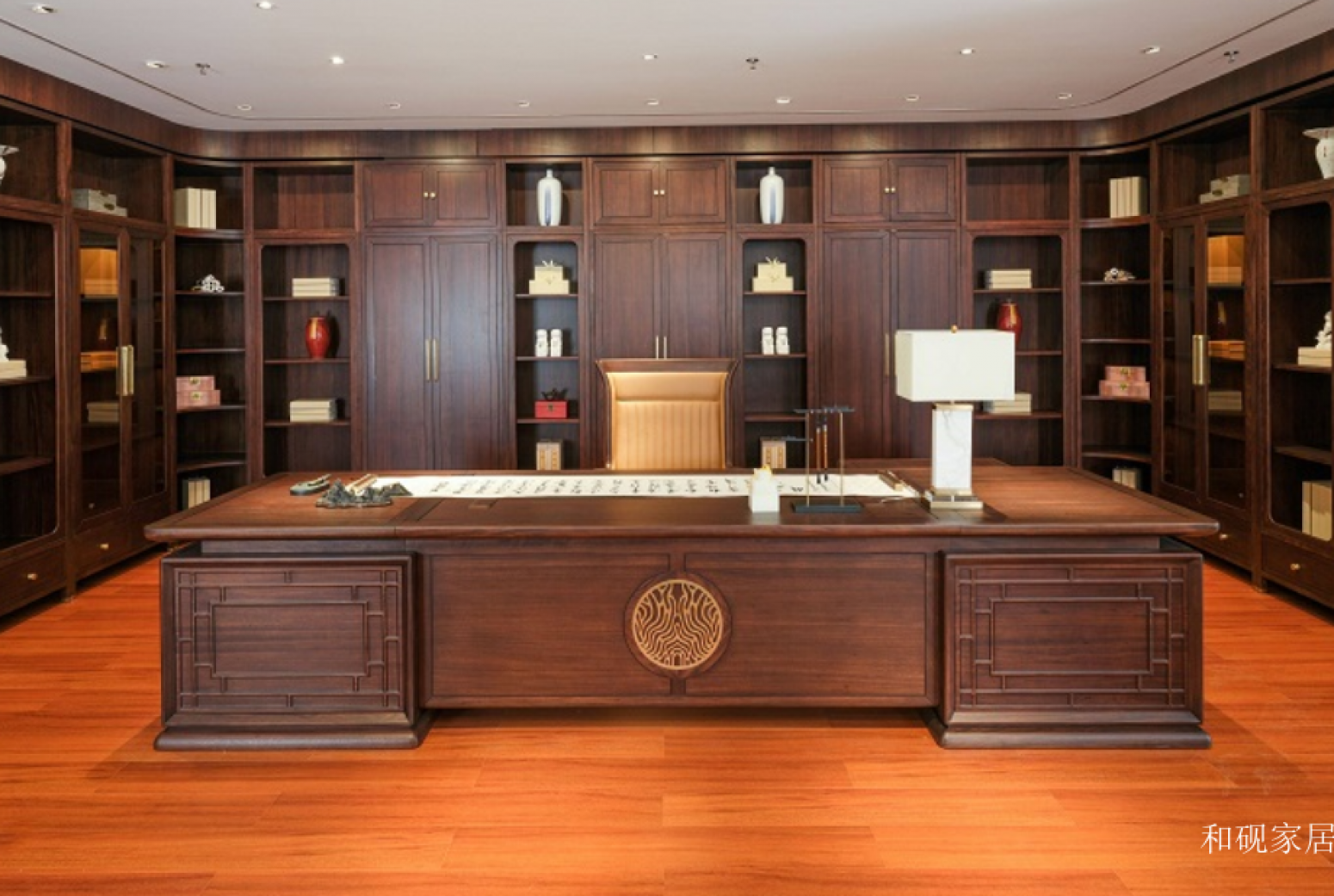 和砚家居 Office furniture Product 《Guanjue solid wood executive table》【图3】