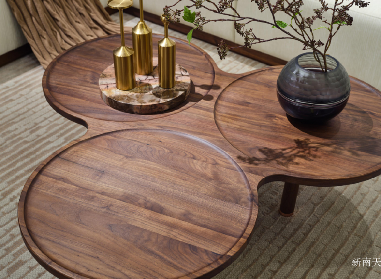 新南天 Home Furniture Product 《Walnut wood simple luxury L-shaped sofa》【图1】