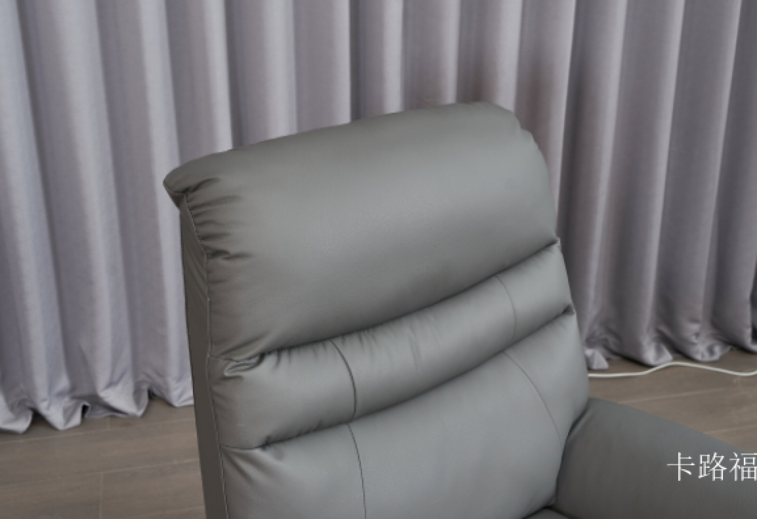 卡路福 Smart home Product 《Help to sit on the sofa chair》【图3】