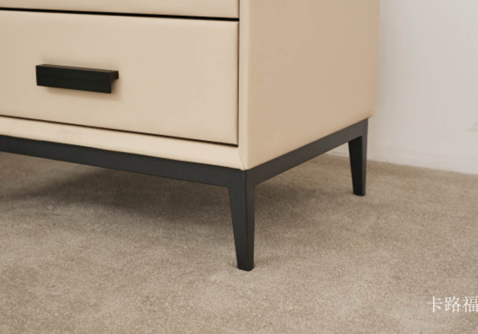 卡路福 Home Furniture Product 《Camel simple luxury nightstand》【图3】