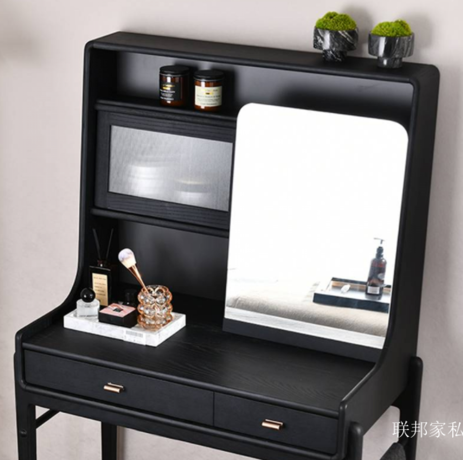 联邦家私 Home Furniture Product 《Roselle makeup table waxwood makeup table》 联邦家私 Home Furniture Product 《Roselle makeup table waxwood makeup table》【图2】