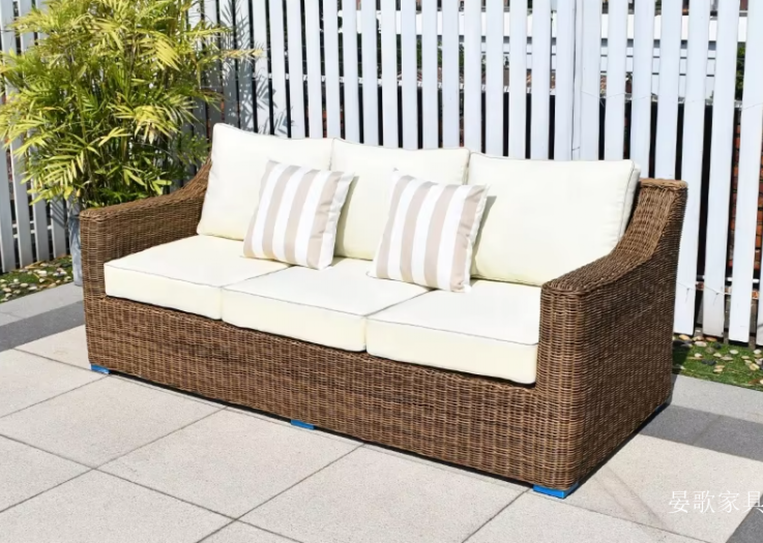 晏歌家具 Outdoor furniture Product 《Brown rattan imitation casual sofa》【图2】