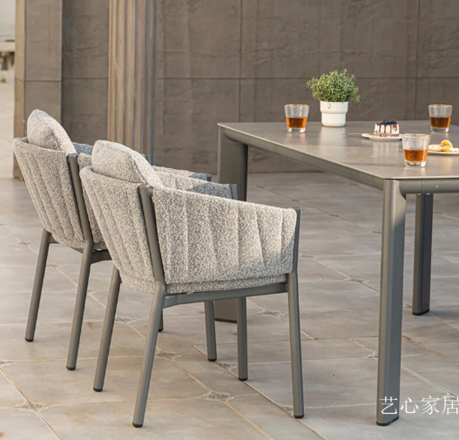 艺心家居 Outdoor furniture Product 《Dark grey outdoor eat desk and chair》【图1】