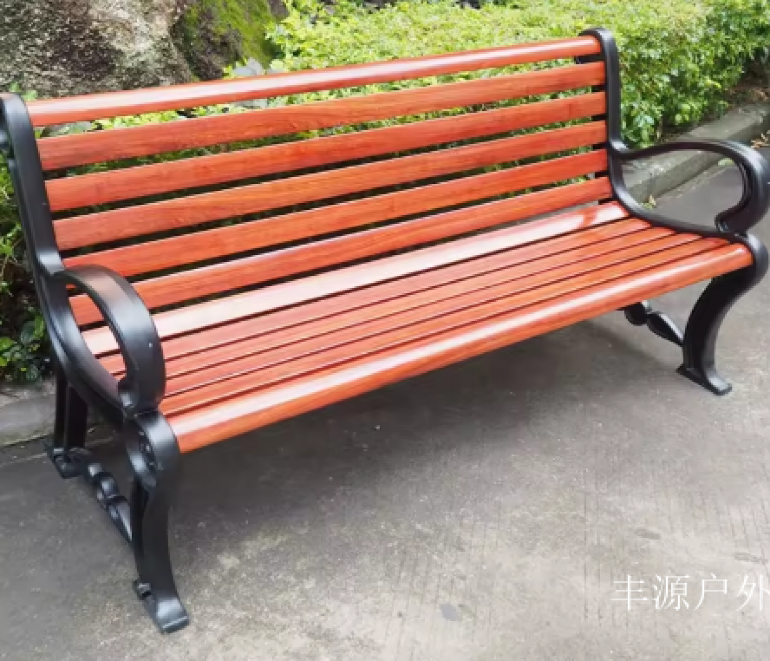 丰源户外 Outdoor furniture product 《Retro wooden metal outdoor bench》