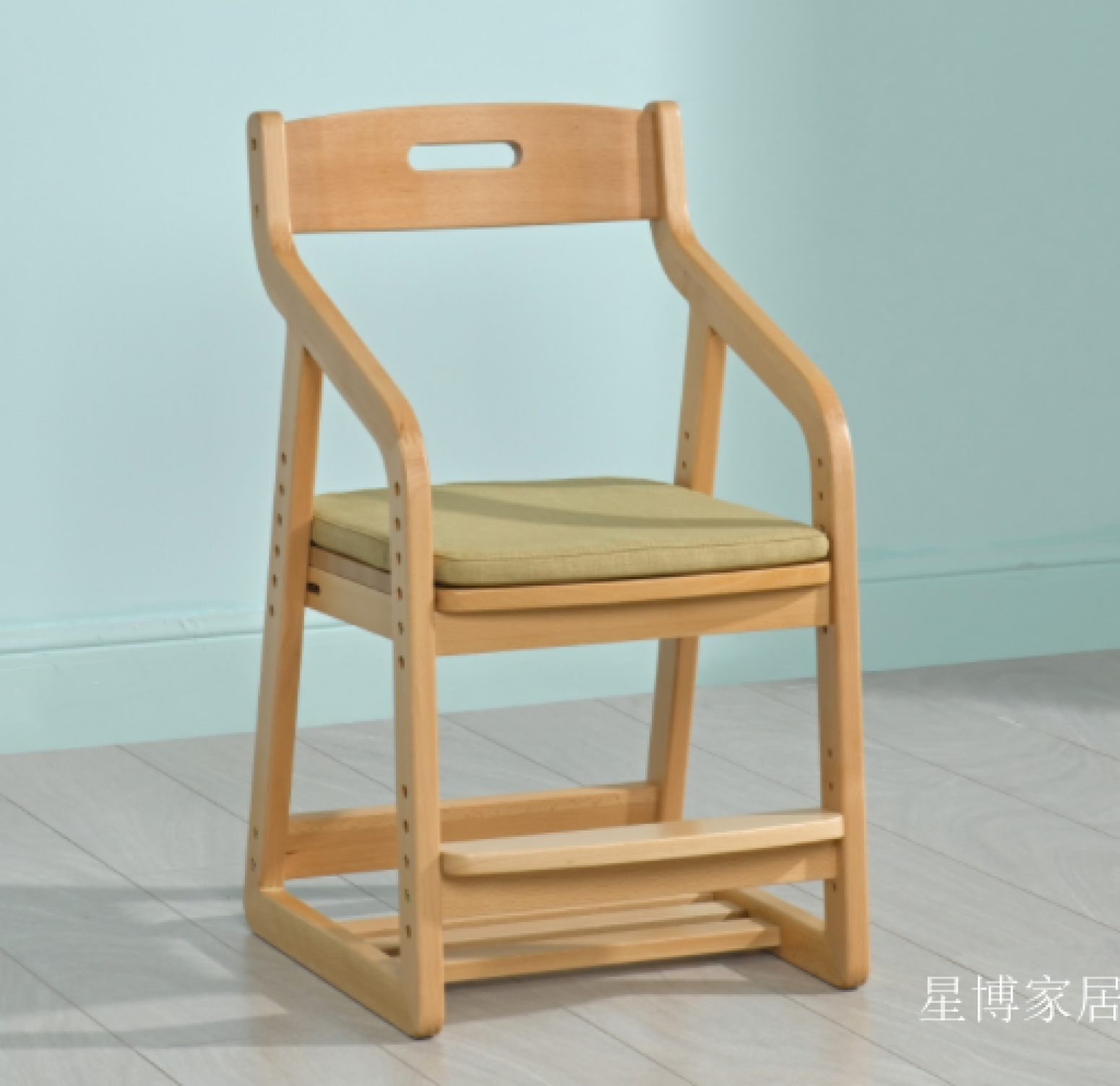 星博家居 Children's furniture Product 《Solid wood children's study chair》 星博家居 Children's furniture Product 《Solid wood children's study chair》【图0】