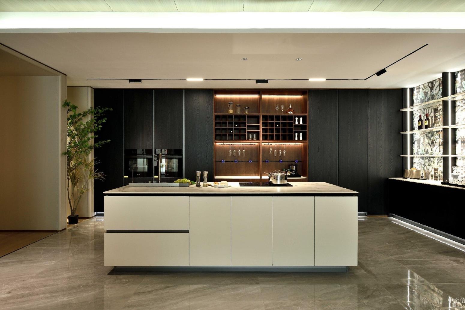 中至信 Bathroom furniture Product 《Black wood and off-white kitchen cabinets》【图1】