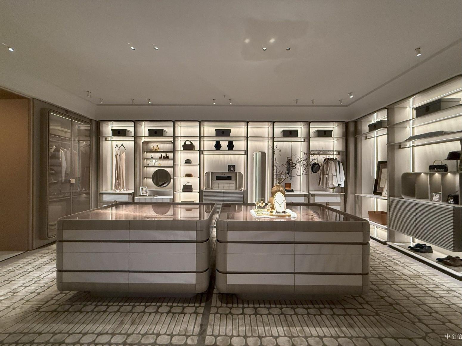 中至信 Home Furniture Product 《Exquisite silver-white Middle Island cloakroom》【图0】