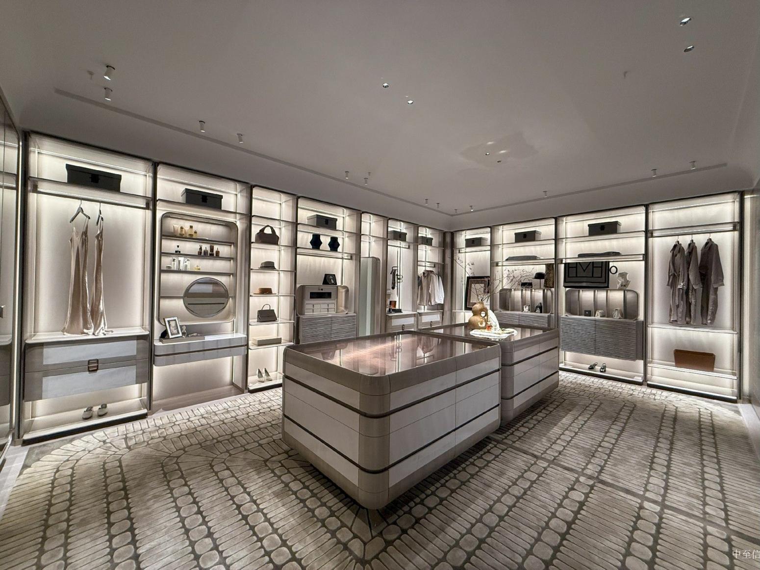 中至信 Home Furniture Product 《Exquisite silver-white Middle Island cloakroom》【图2】
