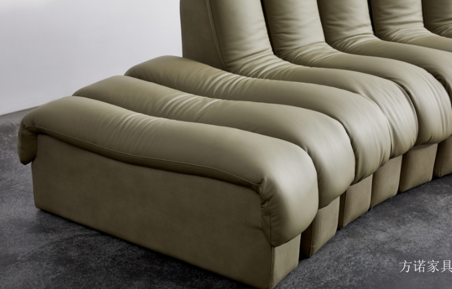 方诺家具 Home Furniture Product 《Light grey multi-module sofa》【图2】