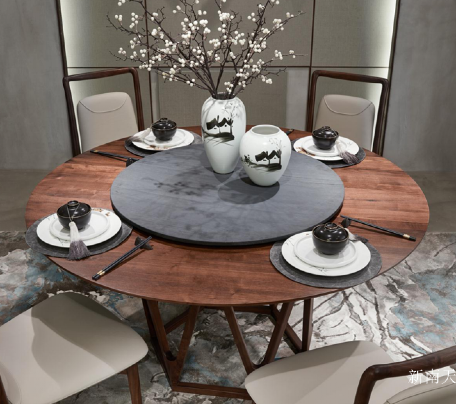 新南天 Home Furniture Product 《Simple charm walnut wood round table and dining chairs》 新南天 Home Furniture Product 《Simple charm walnut wood round table and dining chairs》【图0】