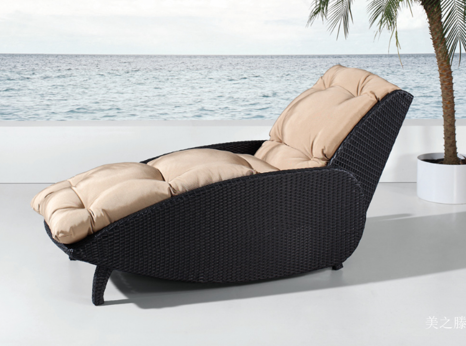 美之滕 Outdoor furniture Product 《Curved woven outdoor lounge chair》 美之滕 Outdoor furniture Product 《Curved woven outdoor lounge chair》【图1】