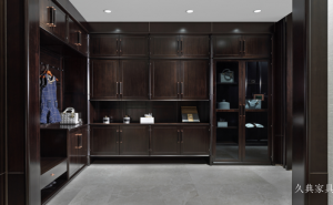 Product picture:Furniture factory 久典家具 Home Furniture product name 《A luxurious dark brown wardrobe》议价