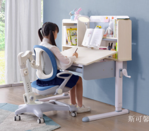 Product picture：Furniture factory斯可馨Office furnitureproduct name《Children's study desks and chairs》议价