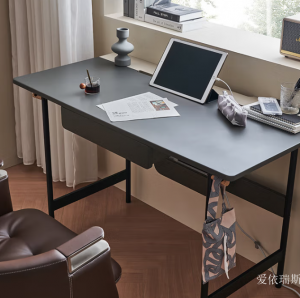 Product picture：Furniture factory爱依瑞斯Home Furnitureproduct name《Italian Style Desk》议价