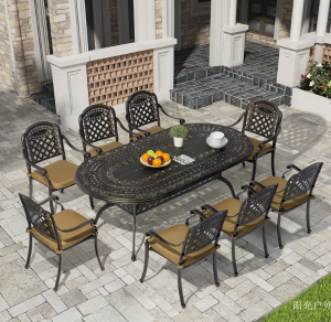 Product picture：Furniture factory阳光户外Home Furnitureproduct name《Cast Aluminum Garden Table and Chair Set》议价